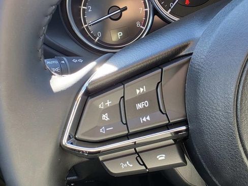 New 2025 MAZDA CX-5 AWD 2.5 S w/ Preferred Package image 13