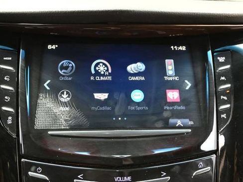 Used 2019 Cadillac Escalade Luxury AWD/4WD image 44