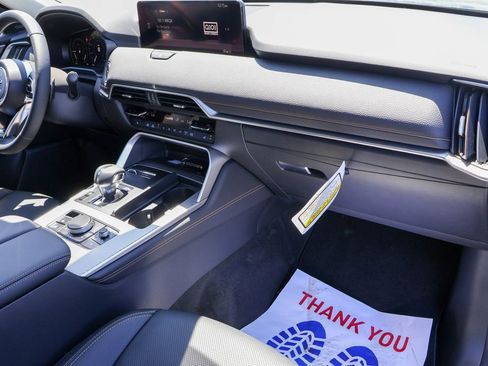 Used 2025 MAZDA CX-70 Plug-In Hybrid w/ Premium Pkg image 58