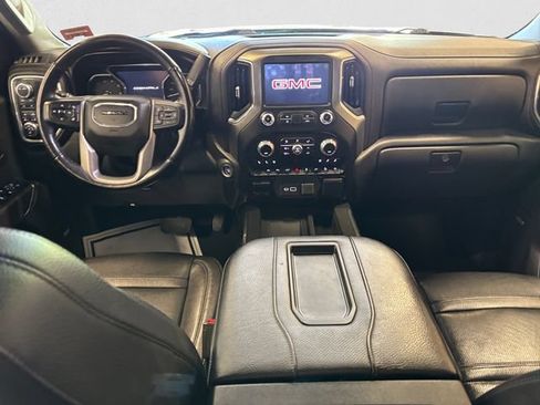 Used 2021 GMC Sierra 1500 Denali w/ Denali Premium Package AWD/4WD image 11