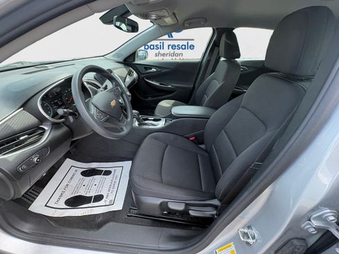 Used 2021 Chevrolet Malibu LS FWD image 12