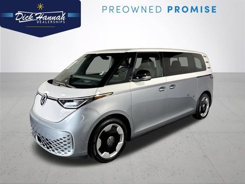 Certified 2025 Volkswagen ID. Buzz Pro S Plus AWD/4WD image 1