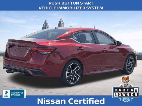 Certified 2025 Nissan Sentra SR FWD image 5
