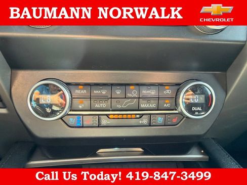 Used 2021 Ford Expedition XLT AWD/4WD image 38