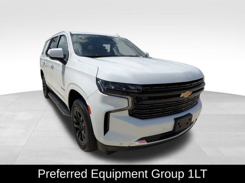 Used 2024 Chevrolet Tahoe LT RWD image 2
