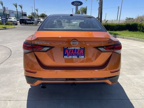 Used 2024 Nissan Sentra SR FWD image 7