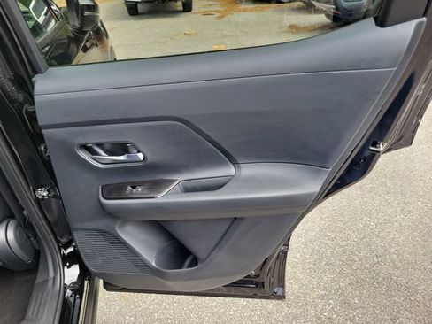 New 2026 Nissan Kicks SR w/ Cold Weather Package FWD image 29