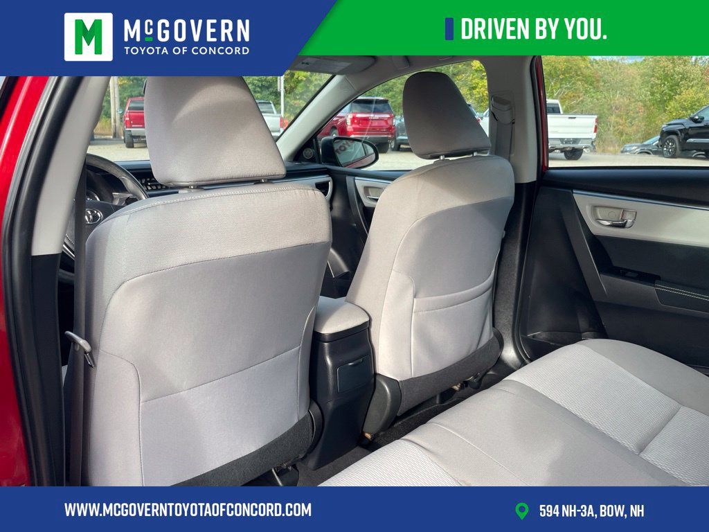 Used 2015 Toyota Corolla LE FWD image 15