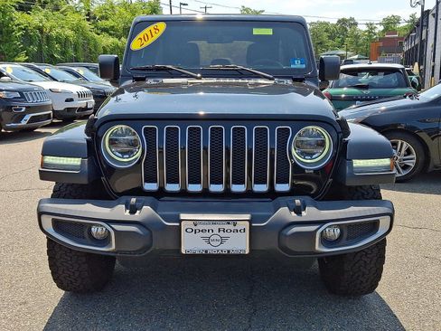 Used 2018 Jeep Wrangler Unlimited Sahara AWD/4WD image 2
