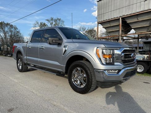 Used 2021 Ford F150 XLT w/ Equipment Group 302A High image 8