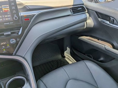 Used 2024 Toyota Camry XSE FWD image 15