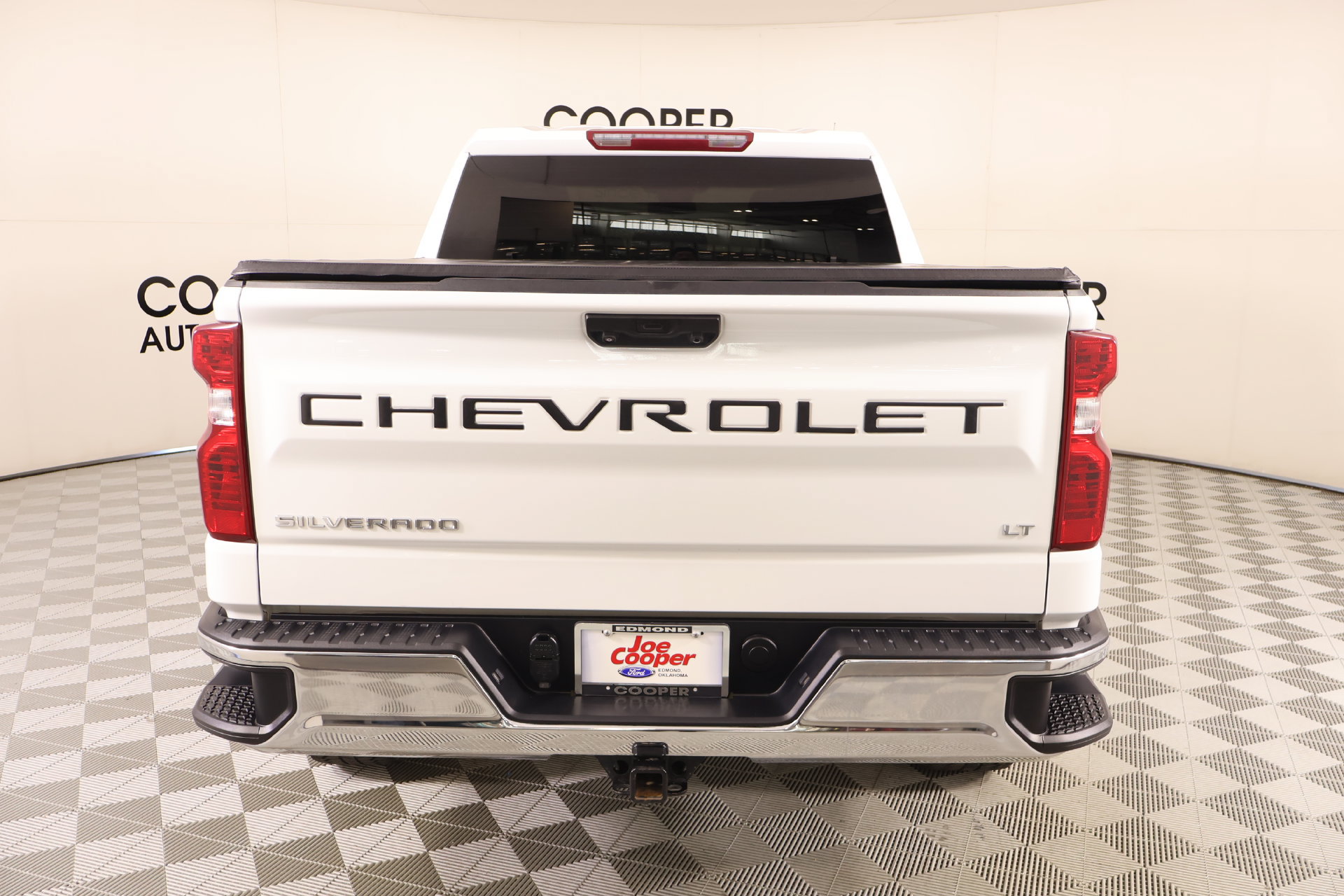 Used 2024 Chevrolet Silverado 1500 LT AWD/4WD image 21