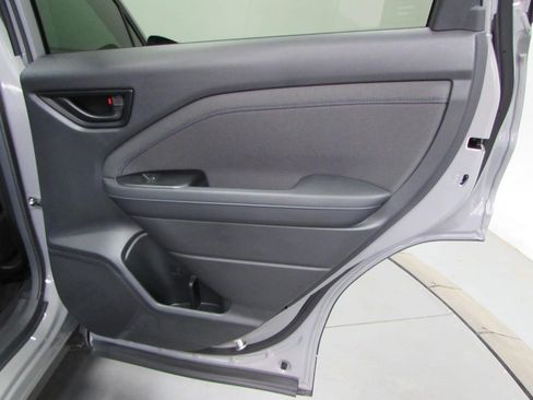 Used 2026 Subaru Forester Premium AWD/4WD image 18
