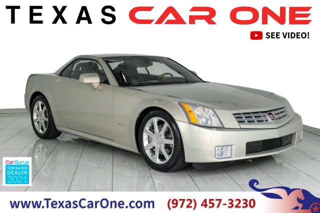 Used 2006 Cadillac XLR RWD image 1