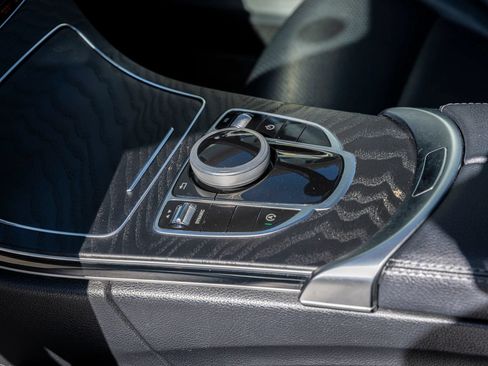 Used 2020 Mercedes-Benz C 300 Sedan image 22