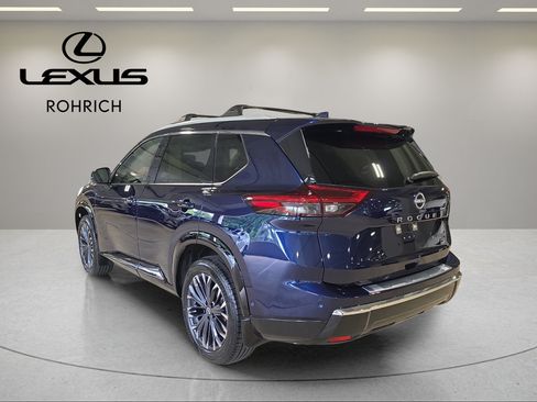 Used 2025 Nissan Rogue Platinum w/ Platinum Premium Package AWD/4WD image 8