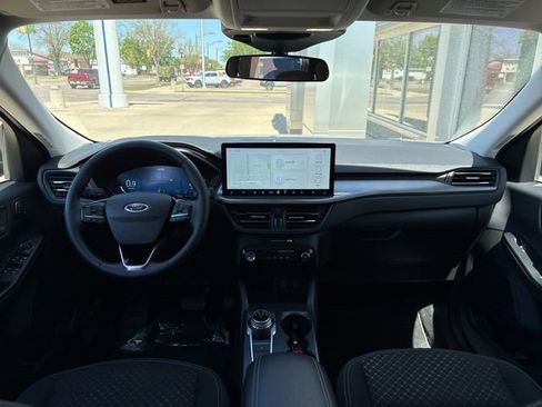 Certified 2024 Ford Escape Active w/ Tech Pack #2 AWD/4WD image 12
