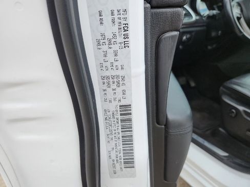 Used 2015 Jeep Grand Cherokee High Altitude AWD/4WD image 47
