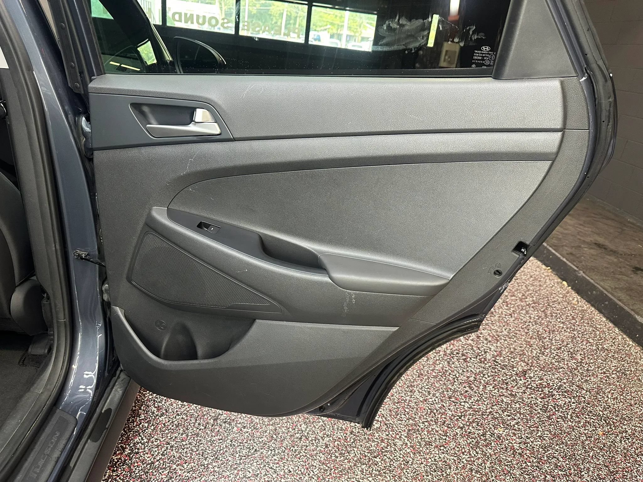 Used 2020 Hyundai Tucson SE w/ Cargo Package FWD image 27