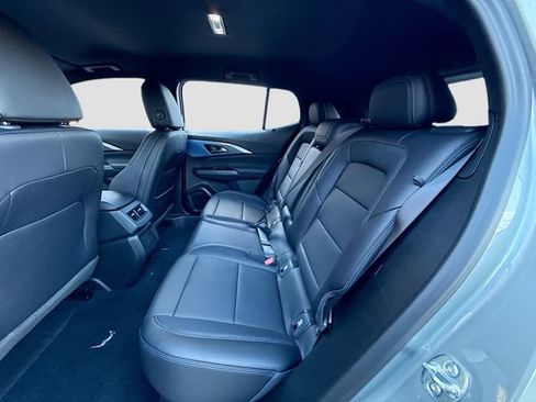 New 2026 Chevrolet Equinox EV LT image 25