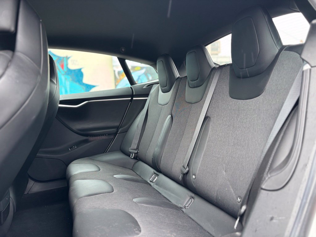 Used 2017 Tesla Model S 60D AWD/4WD image 10