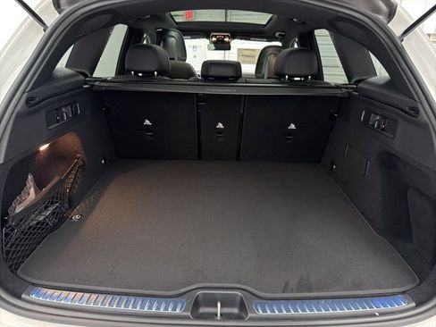 Used 2026 Mercedes-Benz GLC 300 image 24