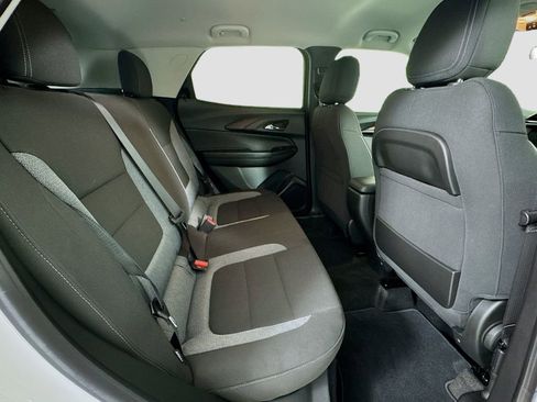Used 2023 Chevrolet TrailBlazer LT AWD/4WD image 26