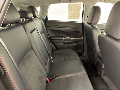 Used 2024 Mitsubishi Outlander Sport SE AWD/4WD image 16