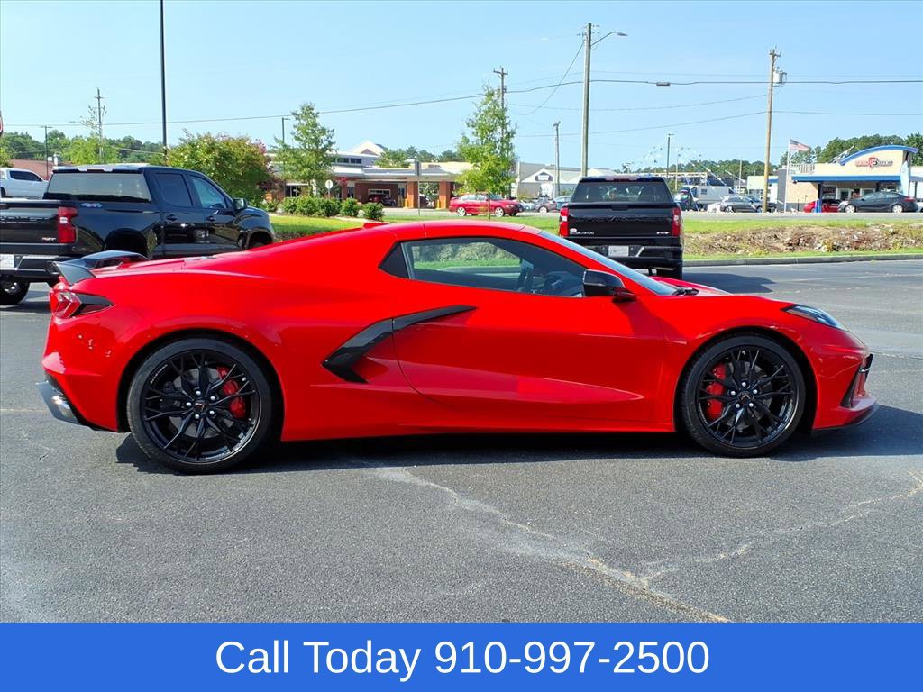 Used 2023 Chevrolet Corvette Stingray Premium Conv w/ Z51 Performance Package RWD image 3