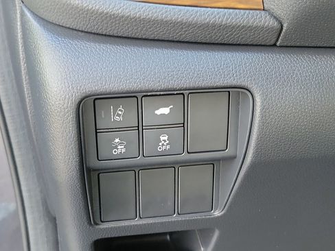 Used 2018 Honda CR-V Touring image 23