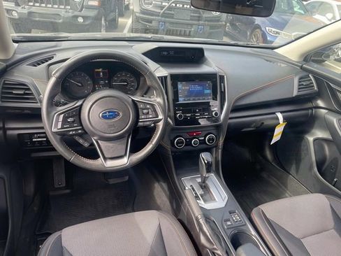 Used 2023 Subaru Crosstrek 2.0i Premium image 17