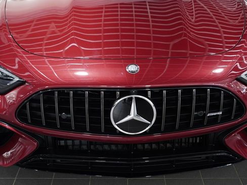 New 2025 Mercedes-Benz SL 63 AMG 4MATIC image 8