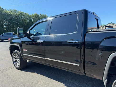 Used 2015 GMC Sierra 1500 SLT w/ All-Terrain Package AWD/4WD image 8