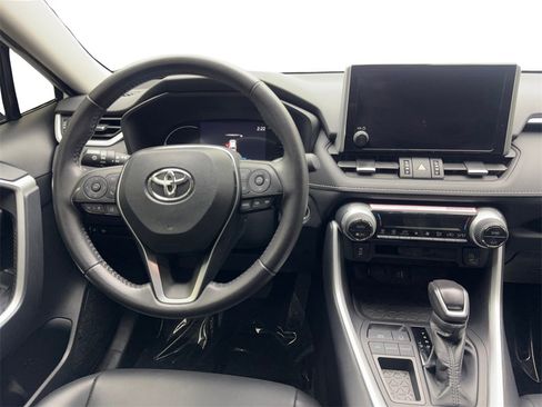 Used 2024 Toyota RAV4 XLE Premium image 54
