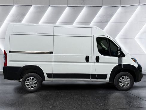 New 2026 RAM ProMaster 1500 w/ Quick Order Package 22G SLT FWD image 7