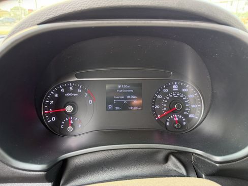 Used 2020 Kia Soul LX FWD image 23