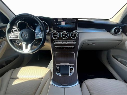 Used 2022 Mercedes-Benz GLC 300 w/ Premium Package Lite image 14