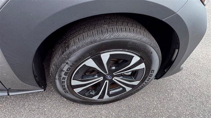 Used 2023 Subaru Solterra AWD image 28
