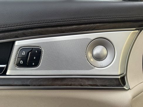 Used 2022 Lincoln Nautilus Reserve w/ Equipment Group 202A image 46