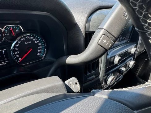 Used 2018 Chevrolet Silverado 1500 LT w/ All Star Edition AWD/4WD image 28