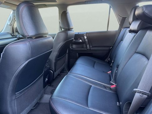 Certified 2023 Toyota 4Runner TRD Off-Road Premium image 6