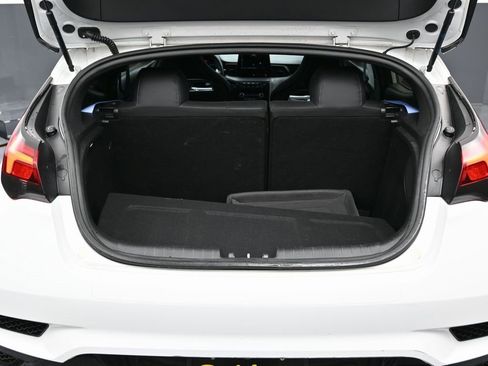 Used 2022 Hyundai Veloster N image 15