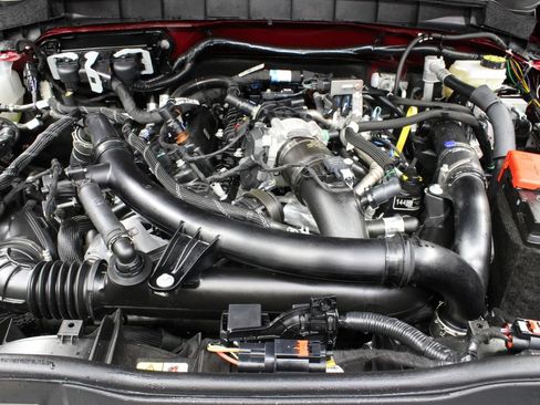 Used 2025 Ford Bronco Badlands AWD/4WD image 37