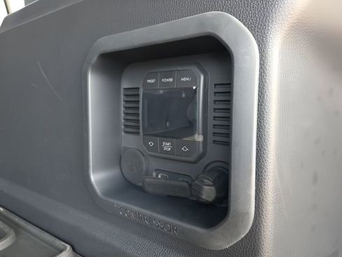 Used 2025 Toyota 4Runner Trailhunter image 24