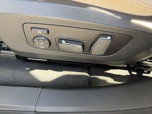 Certified 2025 BMW X3 xDrive30i w/ Convenience Package image 21