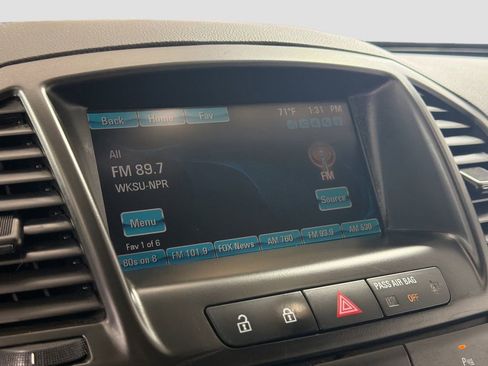 Used 2012 Buick Regal Premium FWD image 16