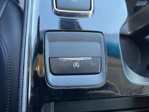 Used 2019 Ford Edge SEL w/ Equipment Group 201A image 23