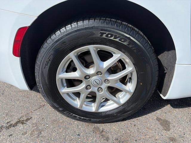 Used 2025 Chrysler Pacifica Select FWD image 17