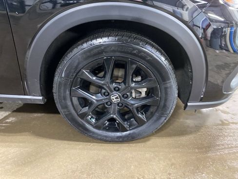 Certified 2024 Honda HR-V Sport image 11