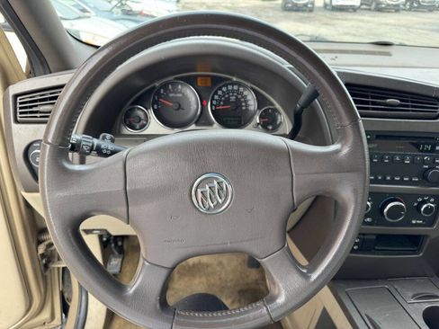 Used 2006 Buick Rendezvous CX image 9